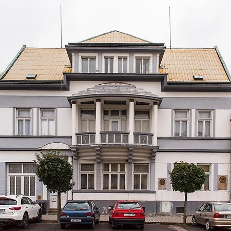 Apartmany Vila Tyniste Tyniste nad Orlici Buitenkant foto